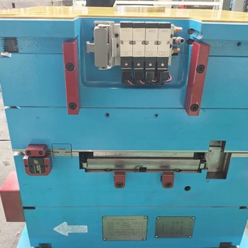 Efficient Tooling Automotive Interior DP Module Injection Molds